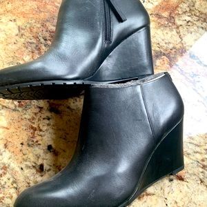 Easy Spirit leather wedge booties brand new without box!